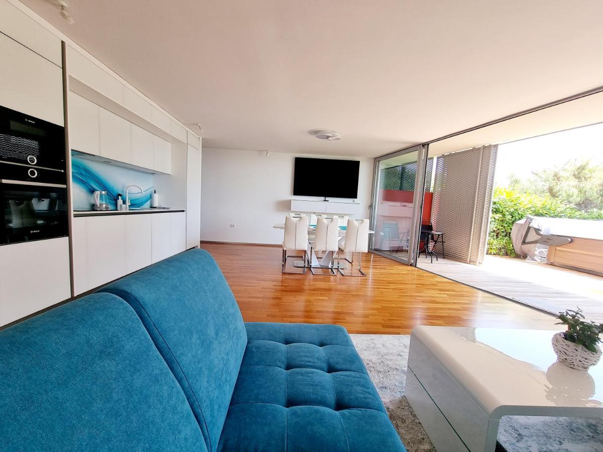 Vip Apartment Portorose Esterno foto